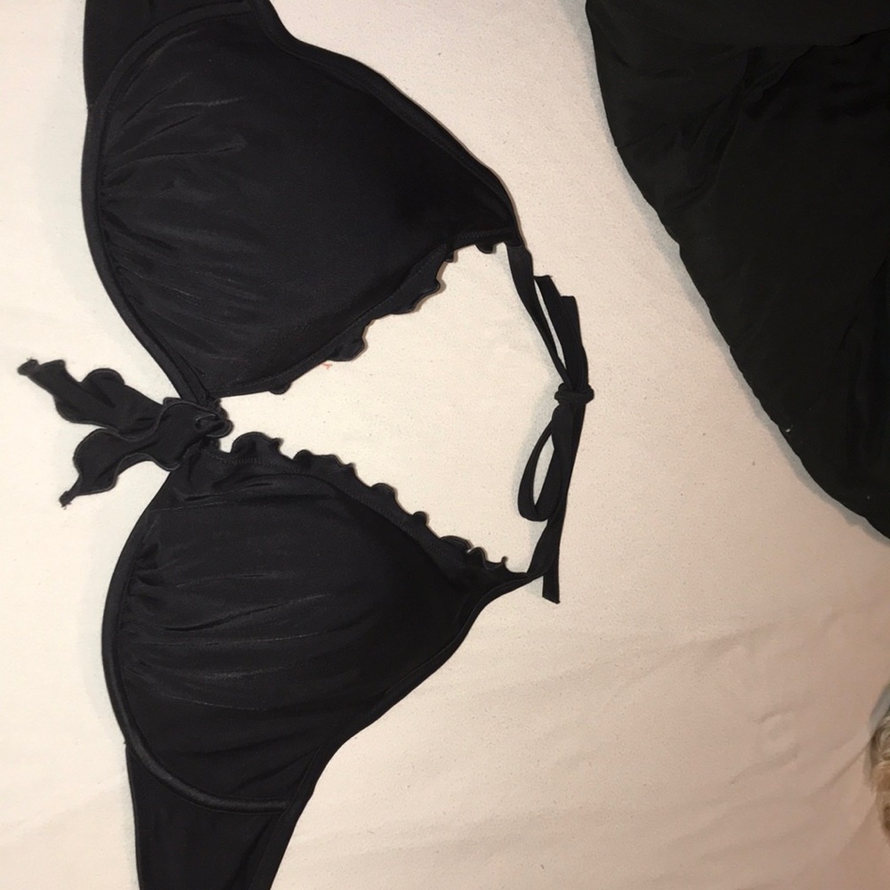 Victoria’s Secret top